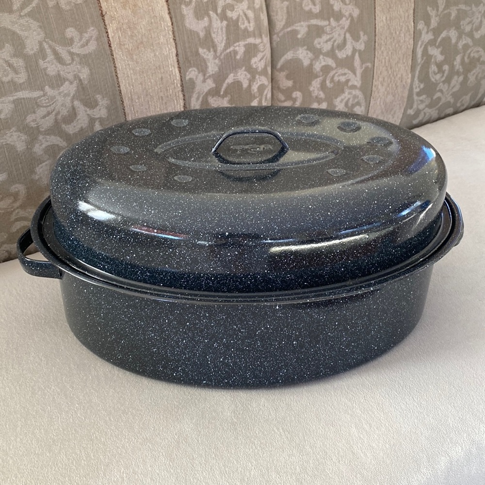 Huge Enamel Vintage Roasting Pan with lifters Black speckled enamel